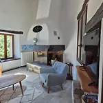 Casa de Férias Rural 8 à 10 Personnes Au Coeur Du Parc National Du Languedoc *